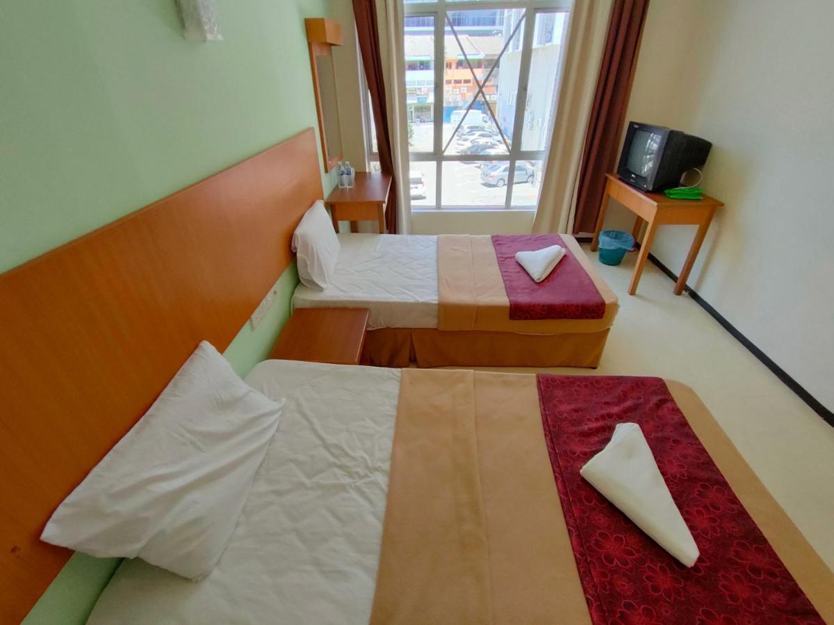 Mrc Hotel Melaka Raya Esterno foto