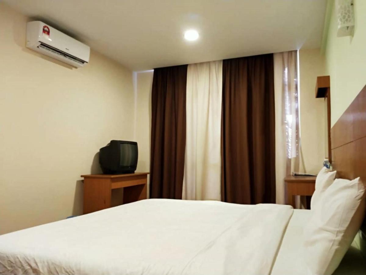 Mrc Hotel Melaka Raya Esterno foto
