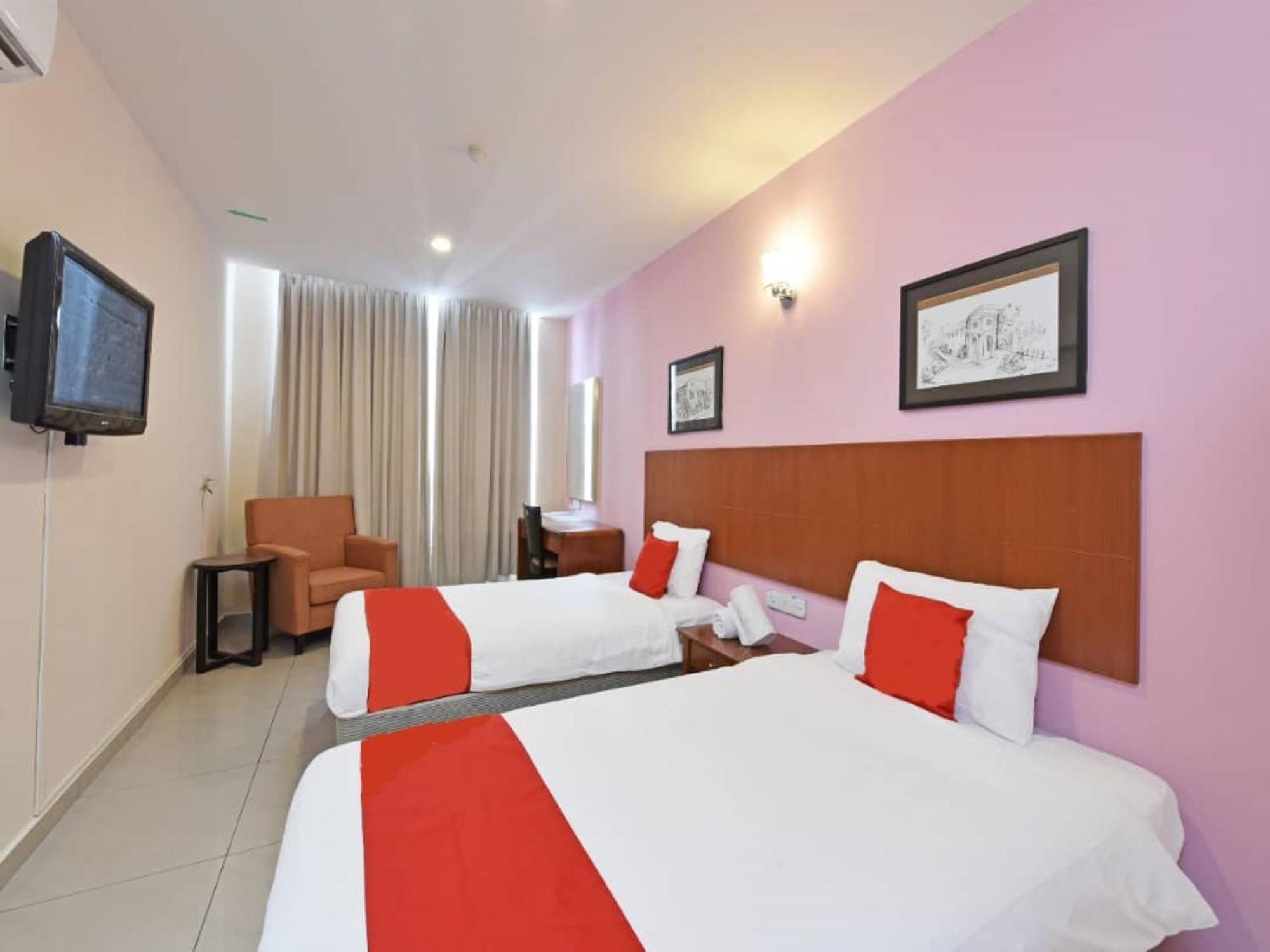 Mrc Hotel Melaka Raya Esterno foto